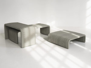 Designer-Beton-Bänke aus dem 3D-Betondrucker gewebt.